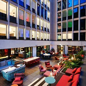 Citizenm Champs-elysees מלון